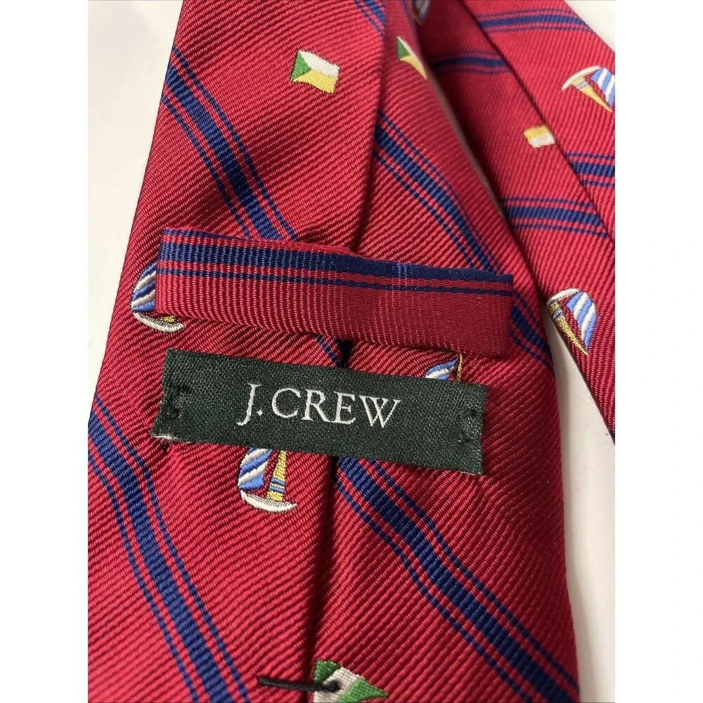 Vintage J.Crew Tie Red Blue Stripe Sailboat Pattern 100% Silk Made in USA